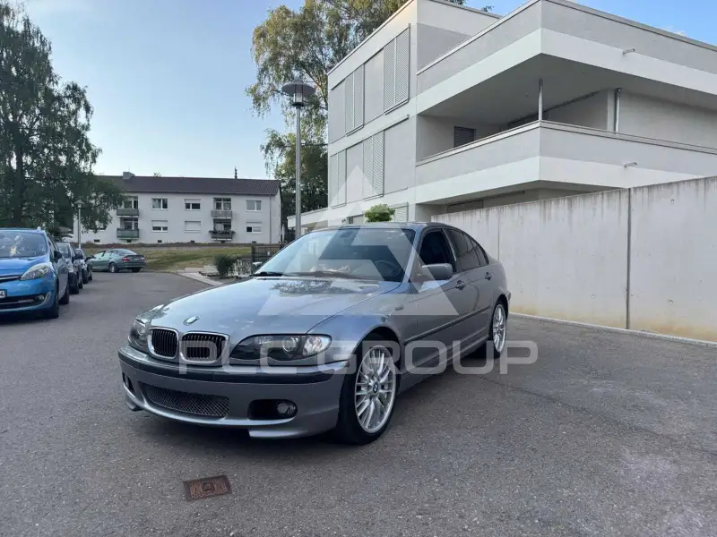 2004 BMW 325