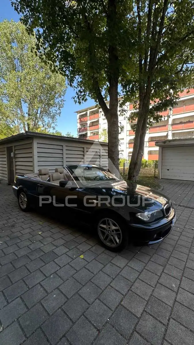 2004 BMW 325
