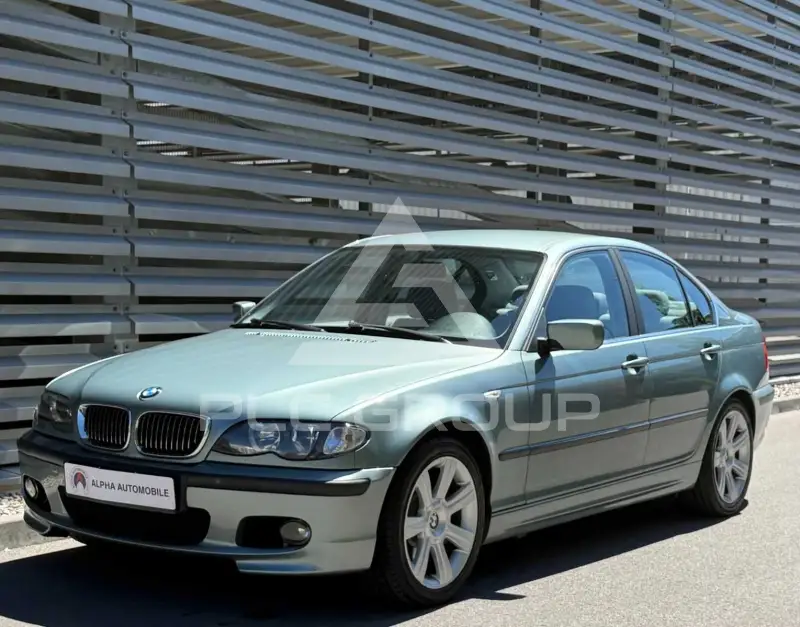 2004 BMW 325