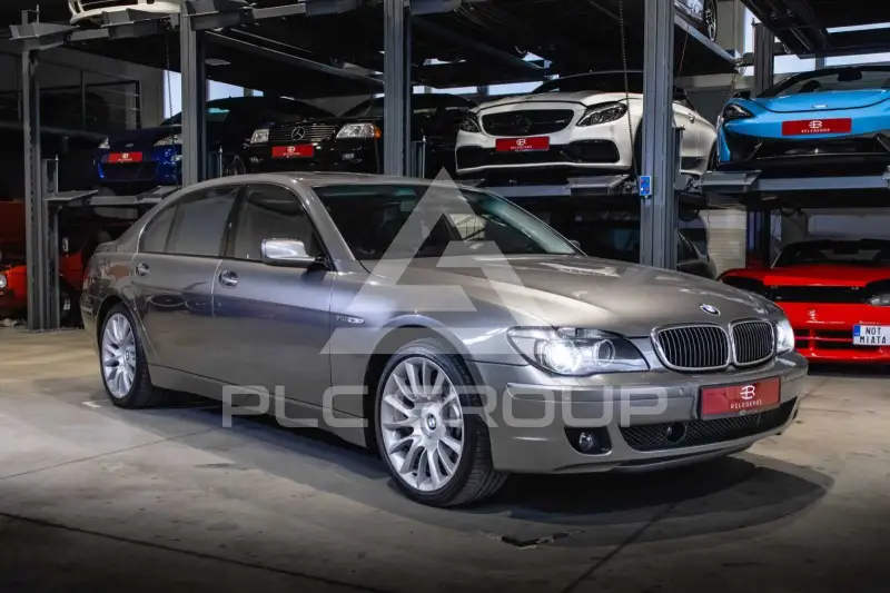 2004 BMW 760