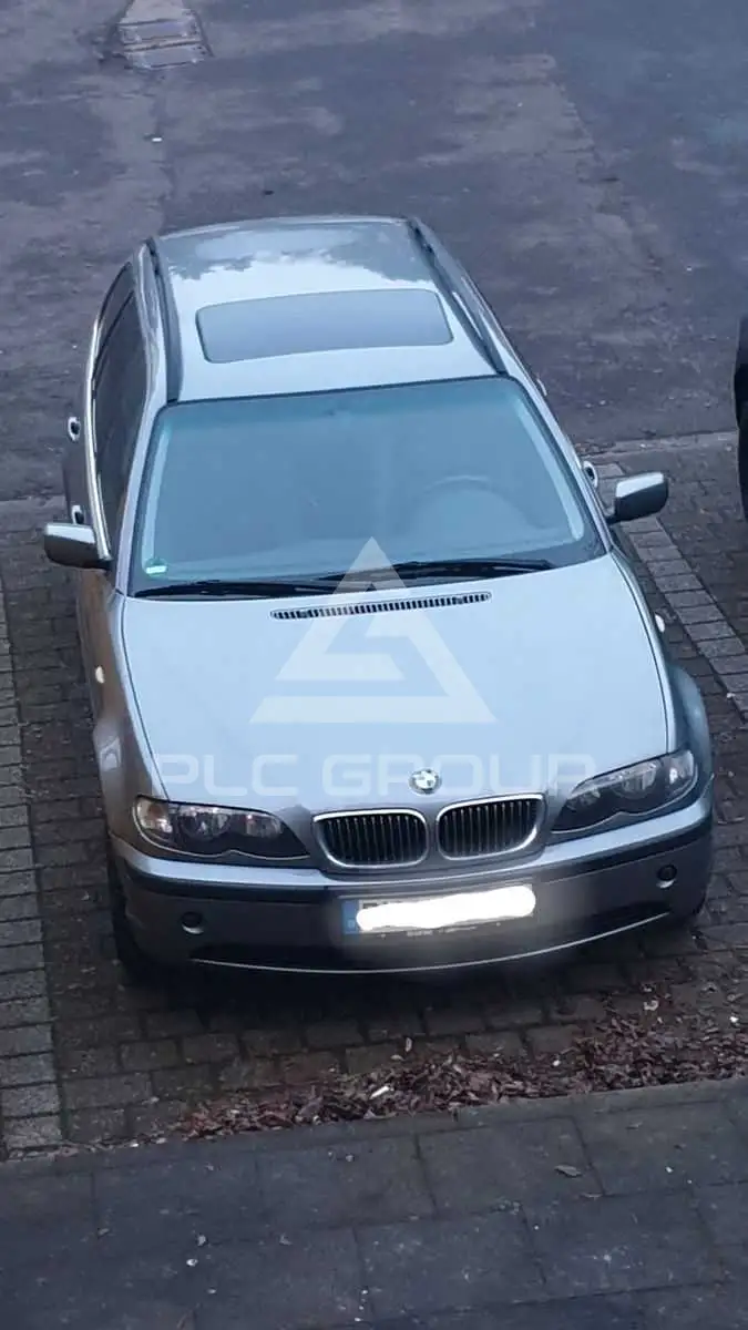 2004 BMW 323