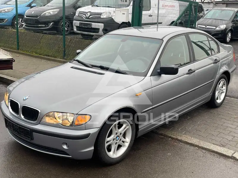 2004 BMW 316