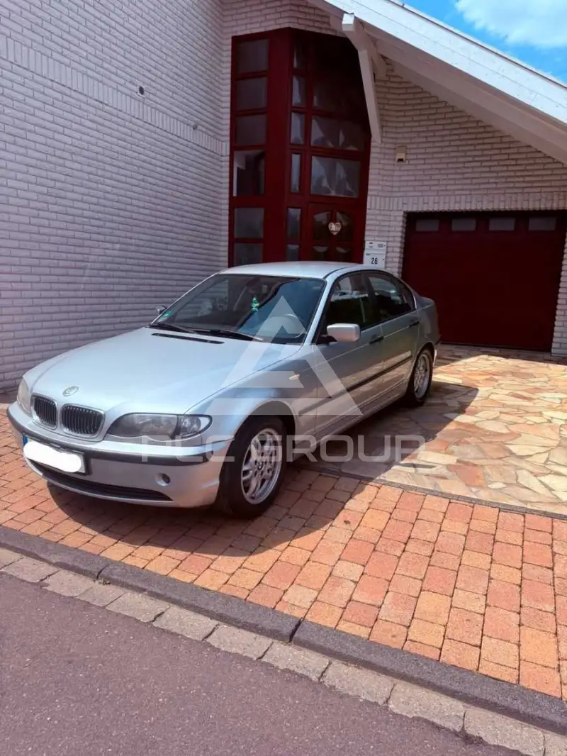 2004 BMW 316