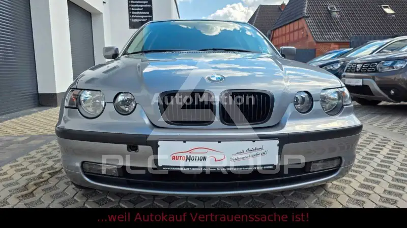 2004 BMW 316