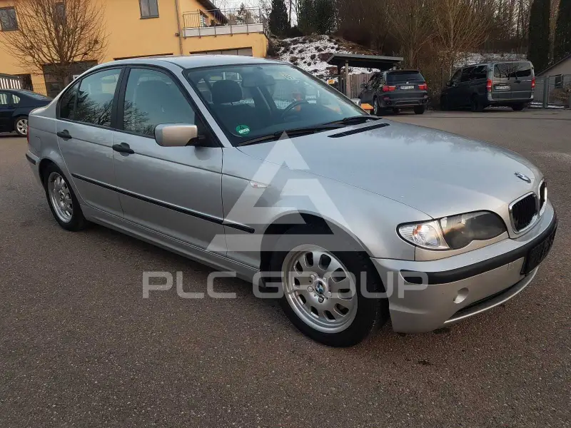 2004 BMW 316