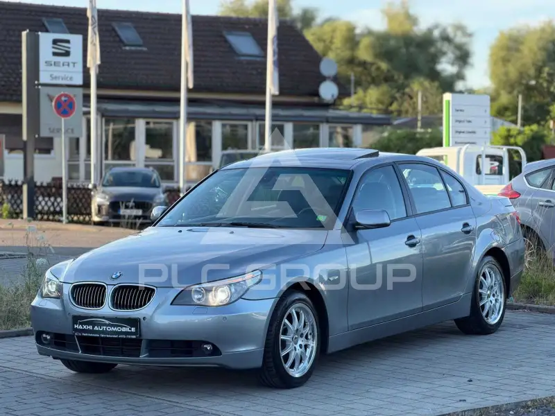2004 BMW 530