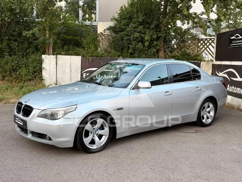 2004 BMW 530