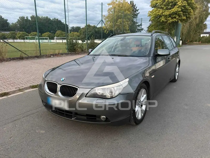 2004 BMW 530