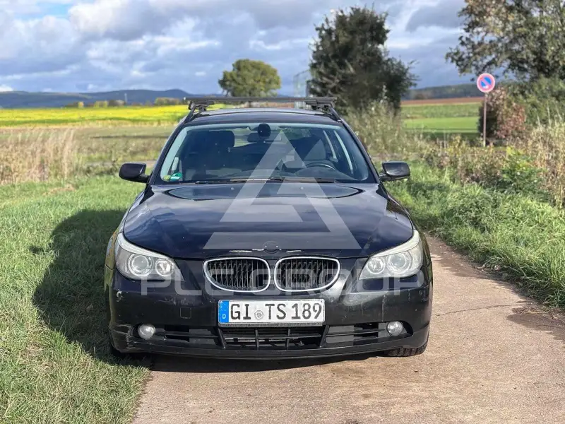 2004 BMW 525