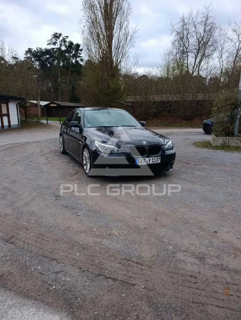 2004 BMW 525