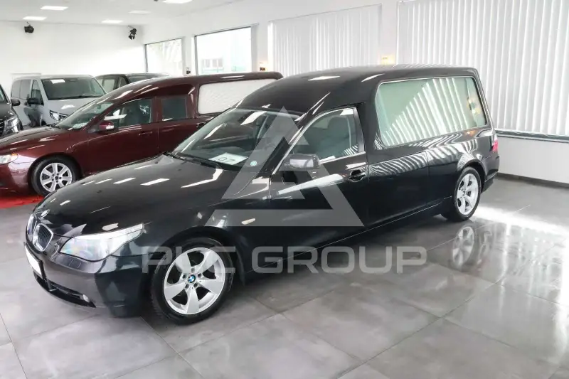 2004 BMW 525