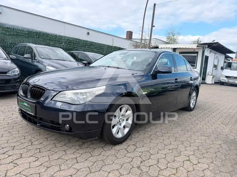 2004 BMW 525