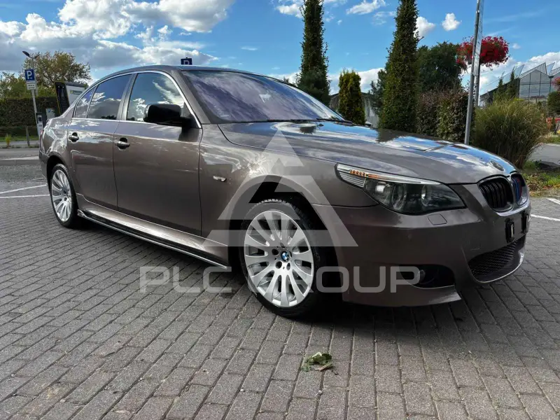 2004 BMW 525