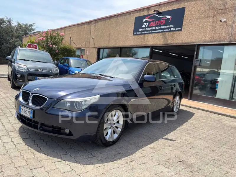 2004 BMW 525