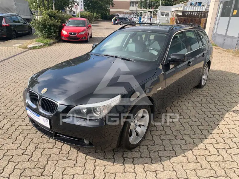 2004 BMW 525