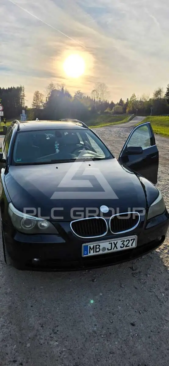2004 BMW 525