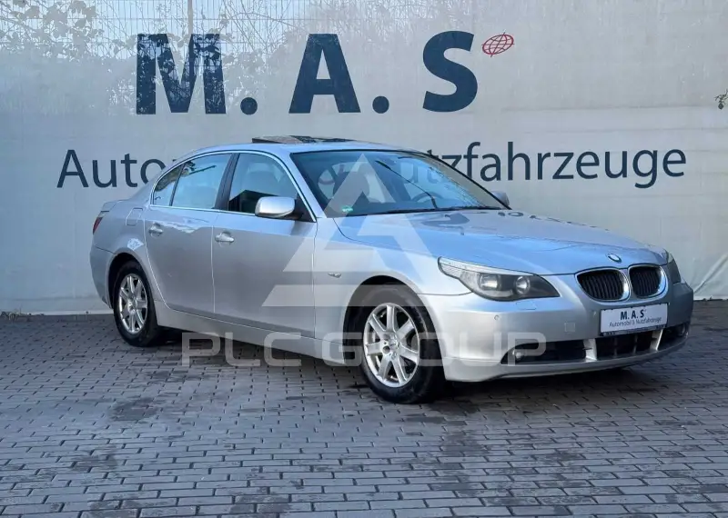 2004 BMW 525