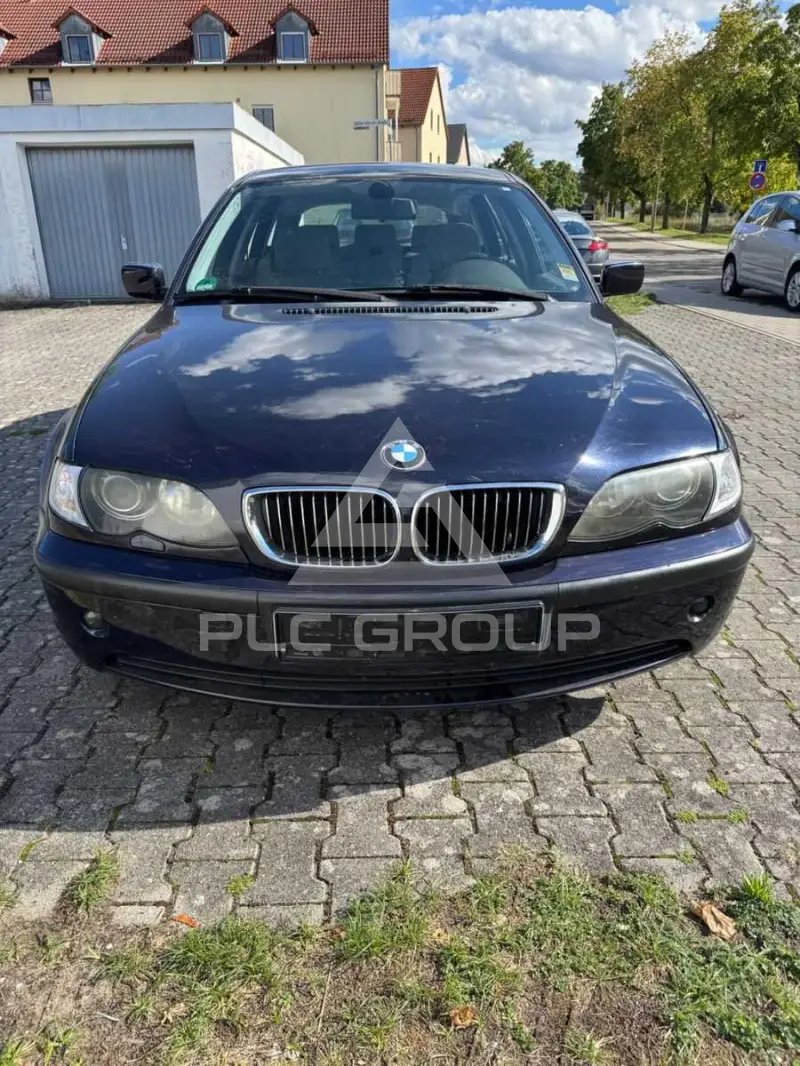 2004 BMW 320