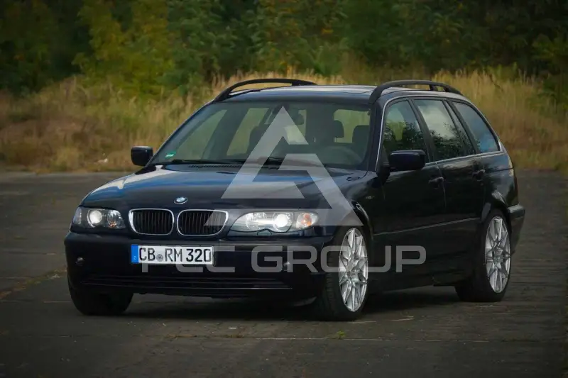 2004 BMW 320