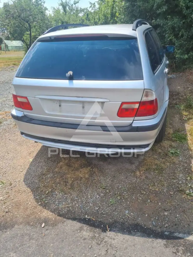 2004 BMW 320