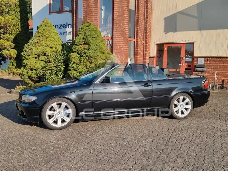 2004 BMW 320