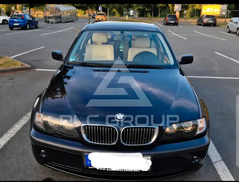 2004 BMW 320