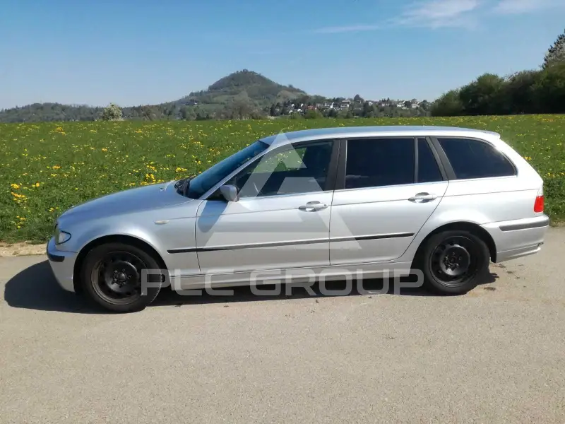 2004 BMW 320