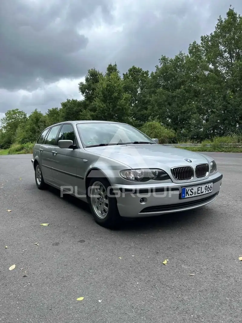 2004 BMW 320