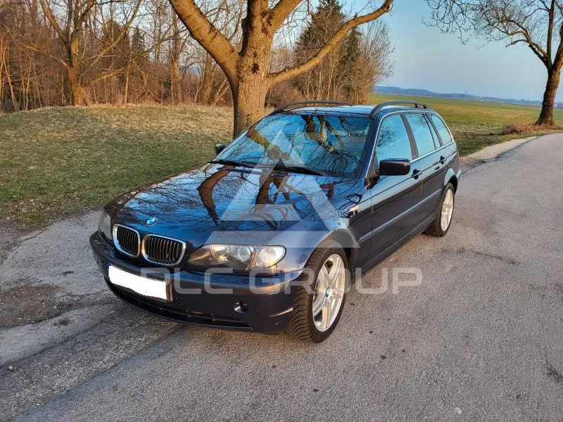 2004 BMW 330