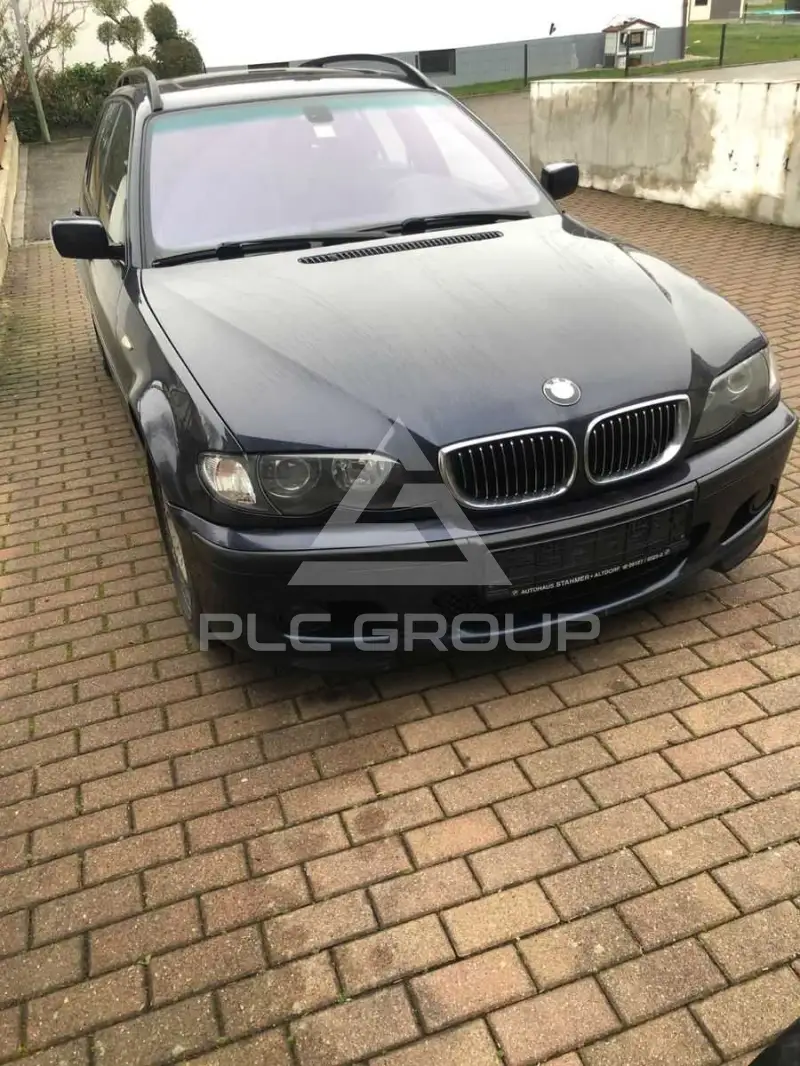 2004 BMW 330