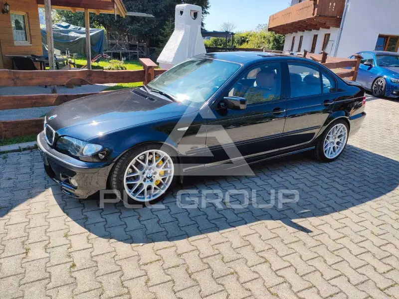 2004 BMW 330