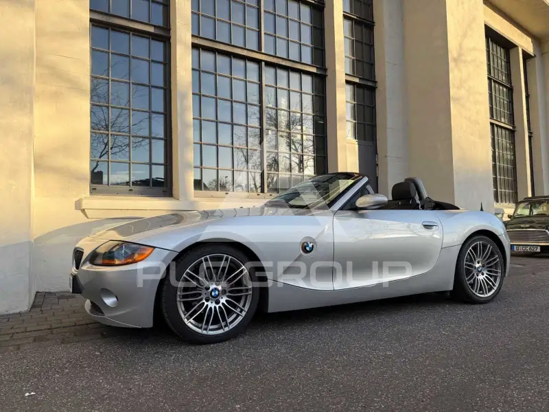 2004 BMW Z4