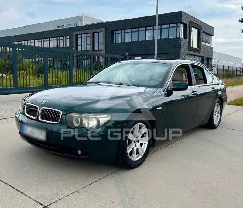 2004 BMW 735