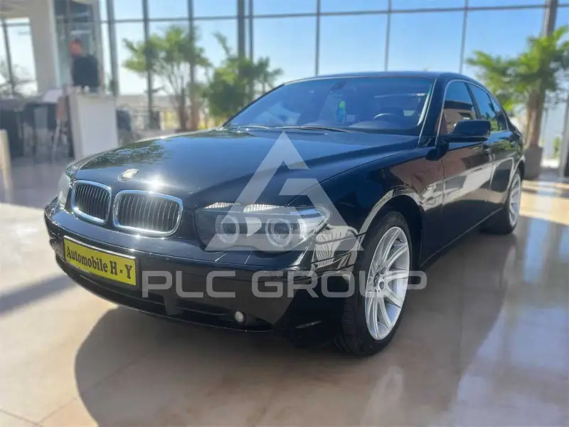 2004 BMW 730