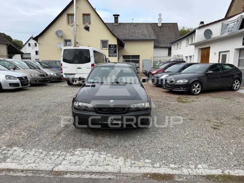 2004 BMW 318