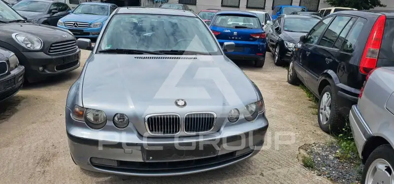 2004 BMW 318