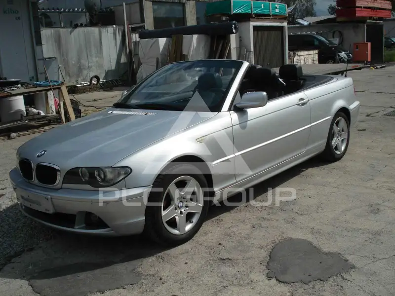 2004 BMW 318