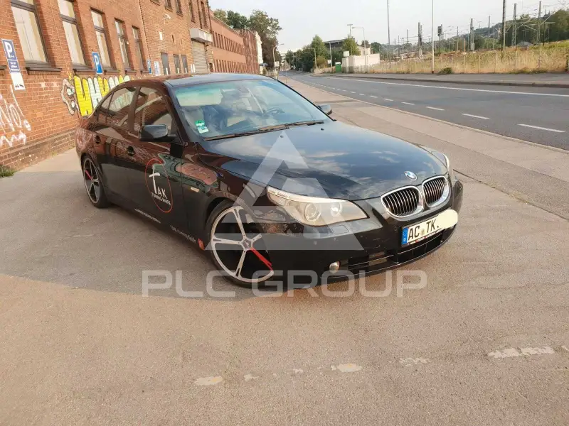 2004 BMW 545