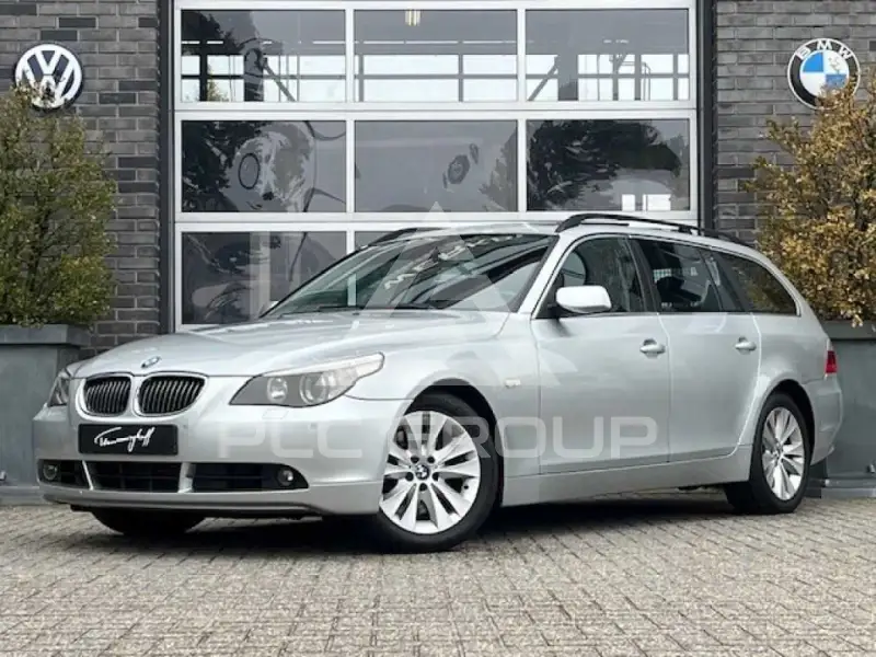 2004 BMW 545