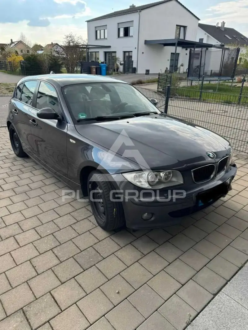 2004 BMW 120