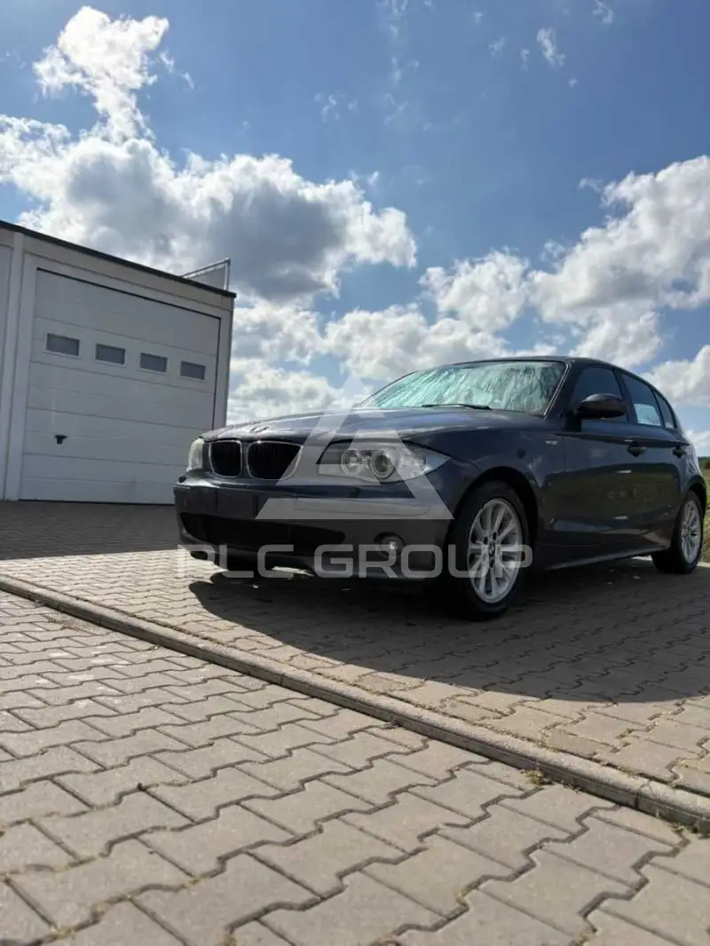 2004 BMW 120
