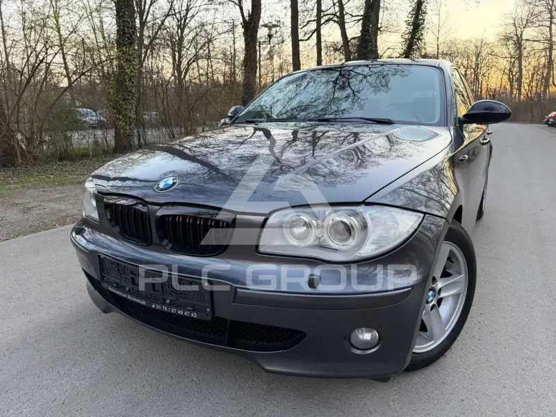 2004 BMW 120