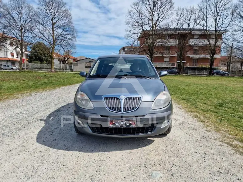 2004 Lancia YPSILON