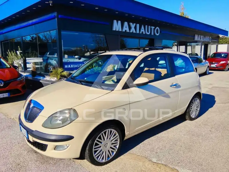 2004 Lancia YPSILON