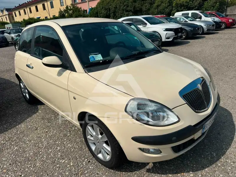 2004 Lancia YPSILON