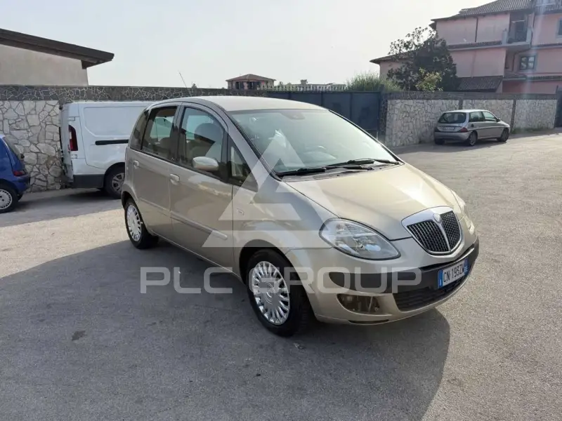 2004 Lancia Musa