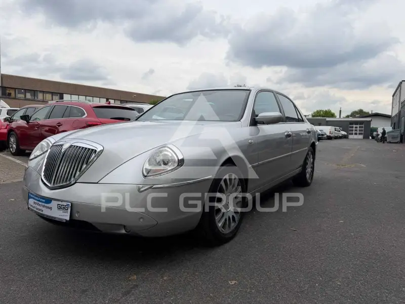 2004 Lancia Thesis