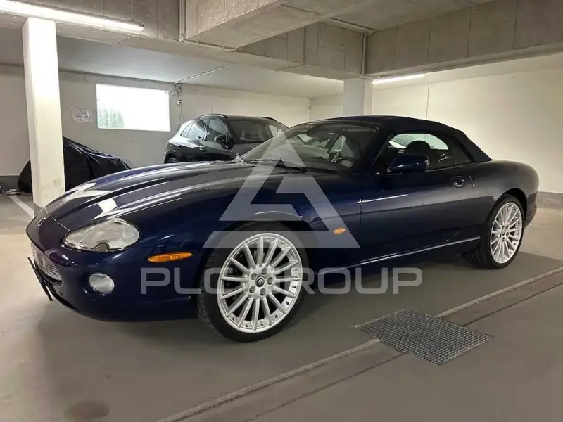 2004 Jaguar XK8