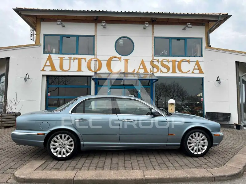 2004 Jaguar XJ