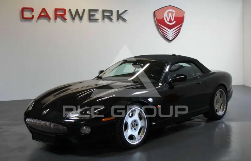 2004 Jaguar XKR